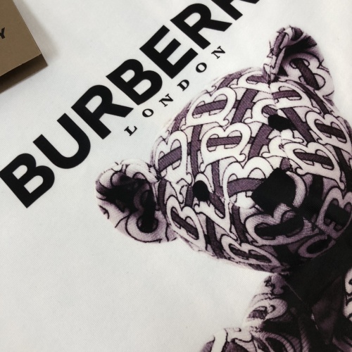 Replica Burberry T-Shirts Short Sleeved For Unisex #1231532 $40.00 USD for Wholesale