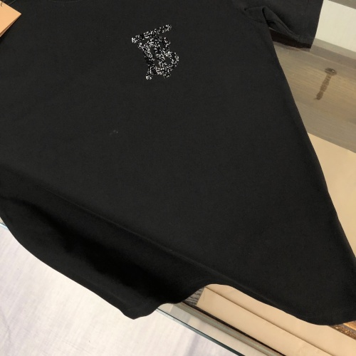 Replica Burberry T-Shirts Short Sleeved For Unisex #1231537 $40.00 USD for Wholesale