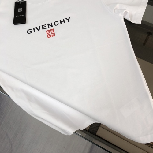 Replica Givenchy T-Shirts Short Sleeved For Unisex #1231591 $40.00 USD for Wholesale