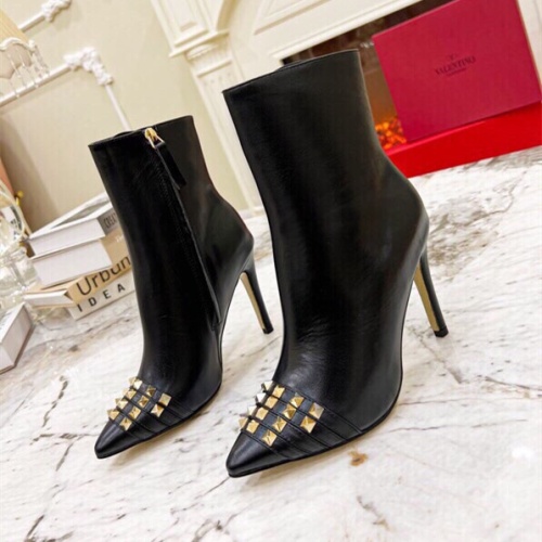 Valentino Boots For Women #1232410