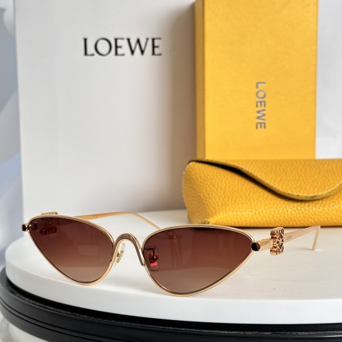 LOEWE AAA Quality Sunglasses #1234033