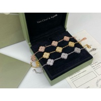 $29.00 USD Van Cleef & Arpels Bracelets For Women #1224383