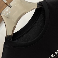 $82.00 USD Givenchy T-Shirts Short Sleeved For Men #1225339