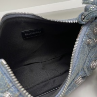 $130.00 USD Balenciaga AAA Quality Messenger Bags For Women #1225717