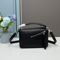 $128.00 USD LOEWE AAA Quality Messenger Bags For Women #1225867