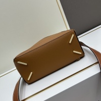 $135.00 USD LOEWE AAA Quality Messenger Bags For Women #1225878