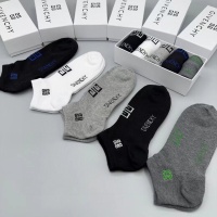 $29.00 USD Givenchy Socks #1227503