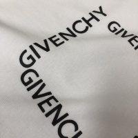 $40.00 USD Givenchy T-Shirts Short Sleeved For Unisex #1228064