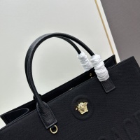 $190.00 USD Versace AAA Quality Handbags For Women #1229662