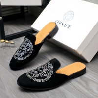 $72.00 USD Versace Slippers For Men #1230351