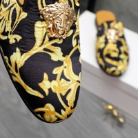 $72.00 USD Versace Slippers For Men #1230354