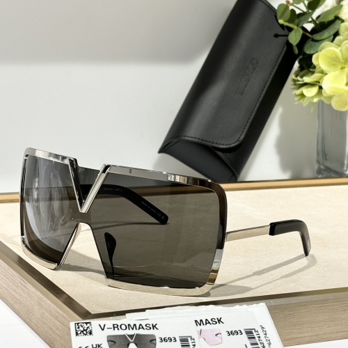 Valentino AAA Quality Sunglasses #1235758