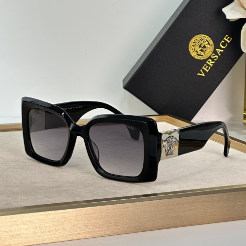 Versace AAA Quality Sunglasses #1235772