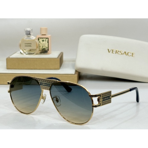 Versace AAA Quality Sunglasses #1235817