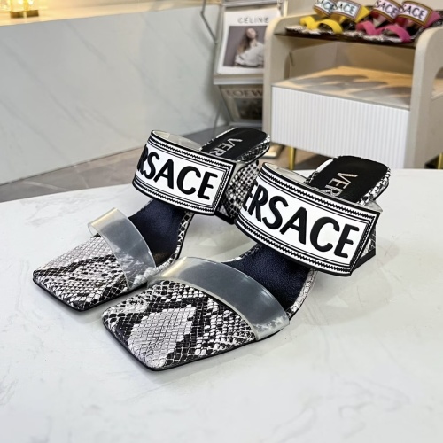 Versace Sandal For Women #1236303