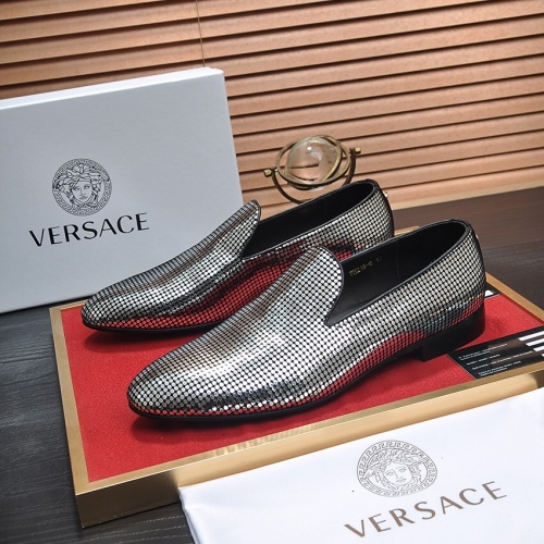 Versace Leather Shoes For Men #1236922