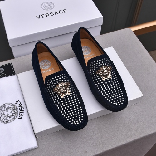 Versace Leather Shoes For Men #1237195