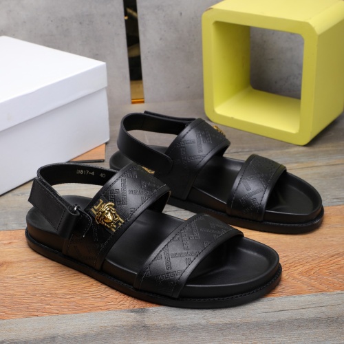 Versace Sandal For Men #1237309