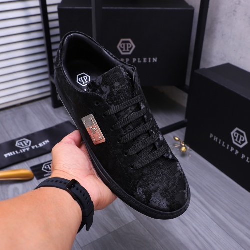 Replica Philipp Plein PP Casual Shoes For Men #1237390 $76.00 USD for Wholesale