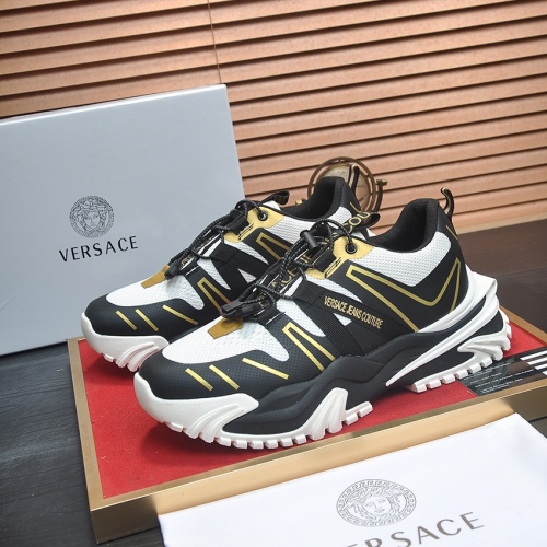 Versace Casual Shoes For Men #1237478