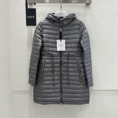 Moncler Down Feather Coat Long Sleeved For Women #1240186