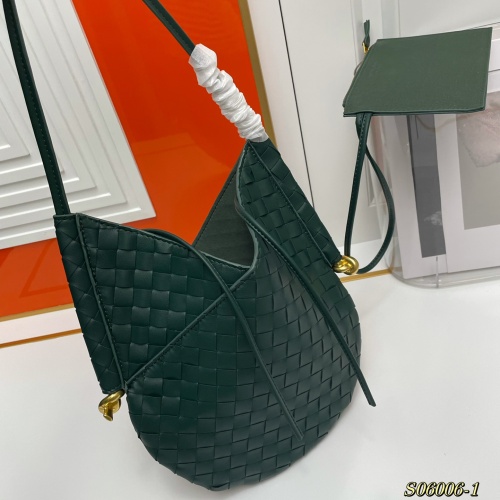 Replica Bottega Veneta BV AAA Quality Shoulder Bags For Women #1240935 $96.00 USD for Wholesale