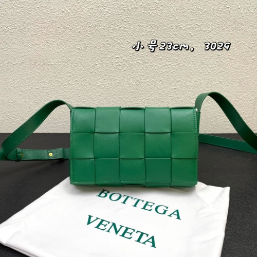 Bottega Veneta BV AAA Quality Messenger Bags For Women #1240944