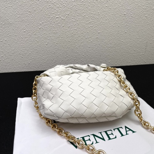 Replica Bottega Veneta BV AAA Quality Handbags For Women #1240981 $102.00 USD for Wholesale