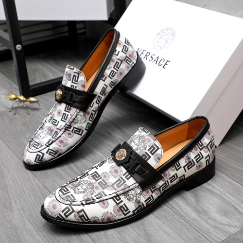 Versace Leather Shoes For Men #1243918