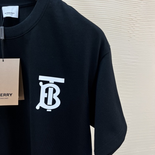 Replica Burberry T-Shirts Short Sleeved For Unisex #1244304 $42.00 USD for Wholesale