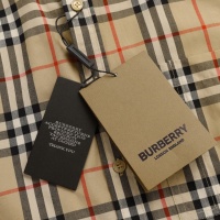 $64.00 USD Burberry Shirts Long Sleeved For Unisex #1237320