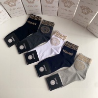 $25.00 USD Versace Socks #1237739