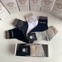 $25.00 USD Versace Socks #1237739