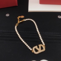 $32.00 USD Valentino Bracelets For Women #1239632