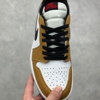 $76.00 USD Air Jordan-1-Low For Men #1241517