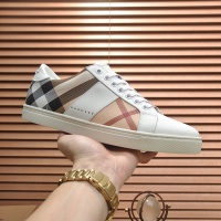 $88.00 USD Burberry Casual Shoes For Men #1243589