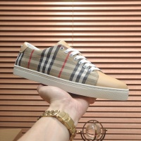 $88.00 USD Burberry Casual Shoes For Men #1243610