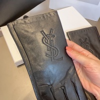 $40.00 USD Yves Saint Laurent Gloves For Women #1244626