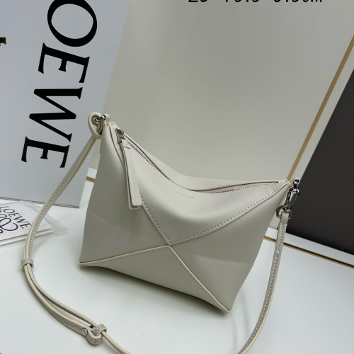 LOEWE AAA Quality Messenger Bags #1247891