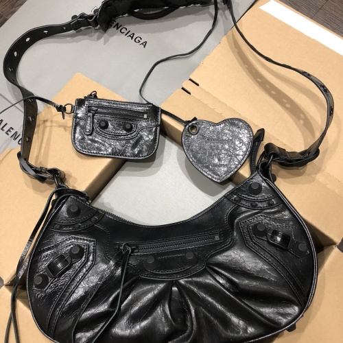 Balenciaga AAA Quality Messenger Bags For Women #1248029