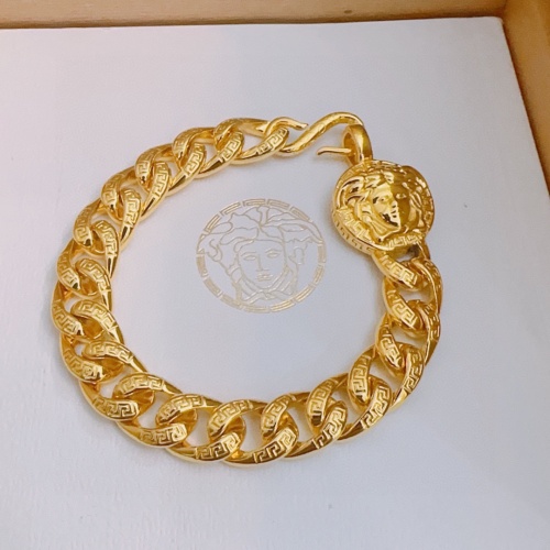 Versace Bracelets #1251763