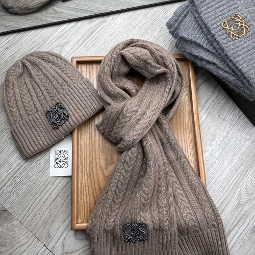 LOEWE Hat and Scarf Set #1255586