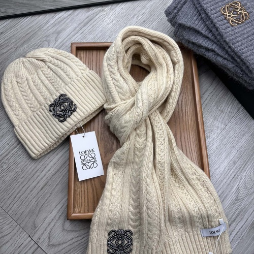 LOEWE Hat and Scarf Set #1255587