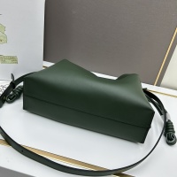 $150.00 USD LOEWE AAA Quality Messenger Bags For Women #1247542