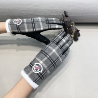 $40.00 USD Moncler Gloves #1249271