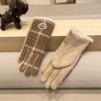 $40.00 USD Moncler Gloves #1249272