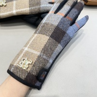 $39.00 USD Burberry Gloves #1249351