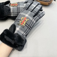 $42.00 USD Burberry Gloves #1249359