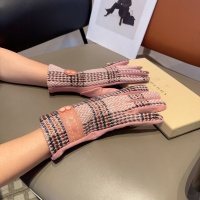 $34.00 USD Burberry Gloves For Women #1249479