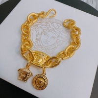 $64.00 USD Versace Bracelets #1253096